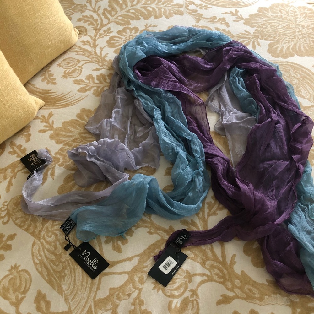 NWT Noelle Enterprises Scarves